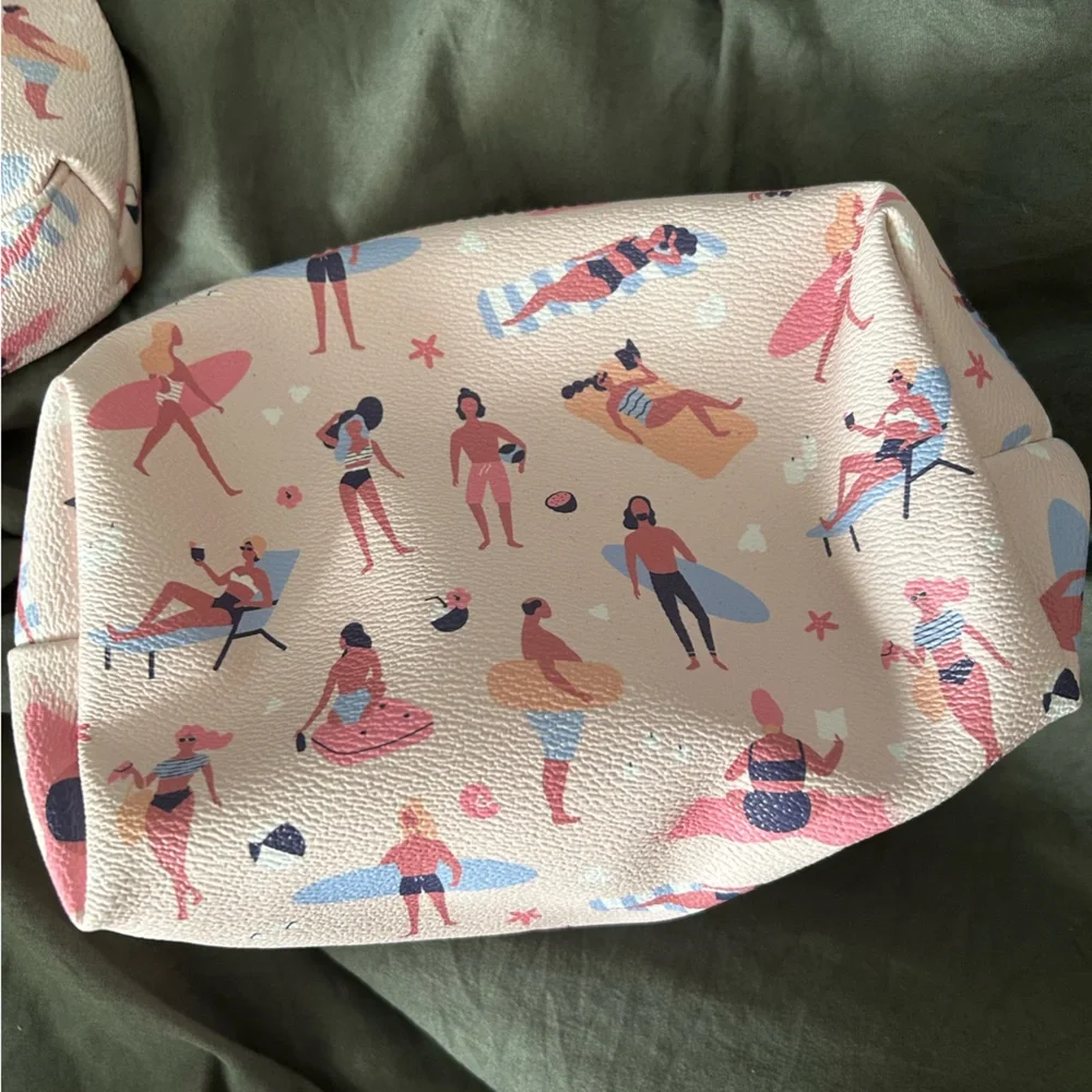 BUNDLE OF 2 BRAND NEW WOT Cosmetic Bags